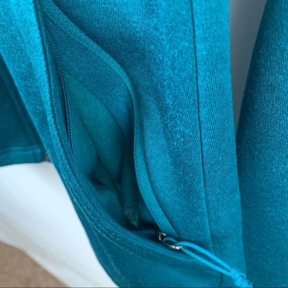The North Face Teal Green Zip Up Jacket - Picture 8 of 16